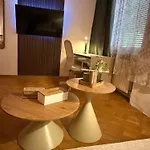 Moeblierte Apartmán *