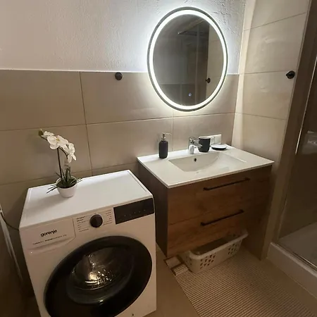 Appartement Moeblierte *