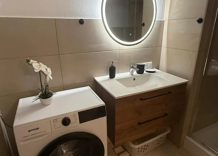 Apartment Moeblierte *