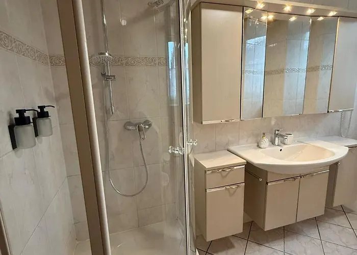 Apartment Moeblierte *